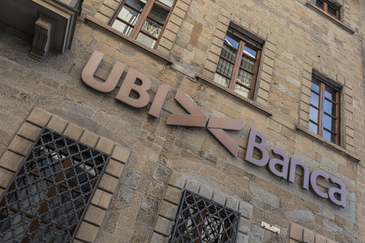 Intesa Sanpaolo face o ofertă surpriză, de 5,3 miliarde de dolari, pentru preluarea UBI Banca