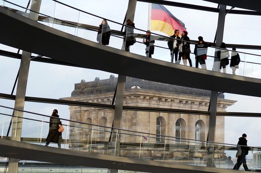 INFOGRAFIC Industria prelucrătoare din Germania, cea mai mare economie europeană, scădere record pe fondul pandemiei
