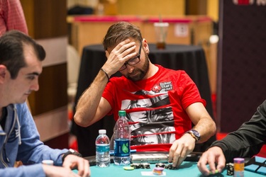 Daniel Negreanu creează senzație reclamând că i s-au furat 15.000 dolari din contul Venmo. Hackerul voia și bani de Uber. Povestea lui Negreanu