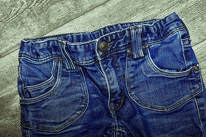 Blugii ar putea să se scumpească, după ce bumbacul a urcat la maximul ultimilor 10 ani