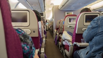 Plan - Companiile aeriene renunță la clasa business pentru mai multe locuri în zona "premium economy"