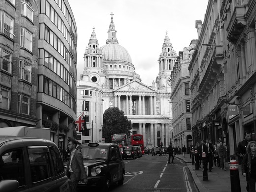 Vreți să fiți taximetrist? Londra vă așteaptă cu 5.000 lire. Reguli relaxate pentru a atrage și măcelari 