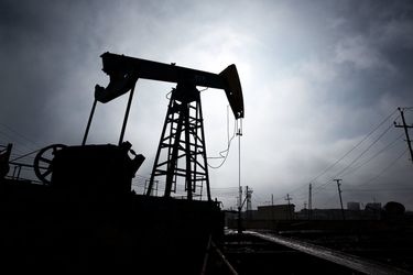 OPEC+, inclusiv Rusia, a votat, în doar 11 minute, majorarea cu 50% a creșterii lunare a producției. Petrolul s-a apreciat în urma deciziei