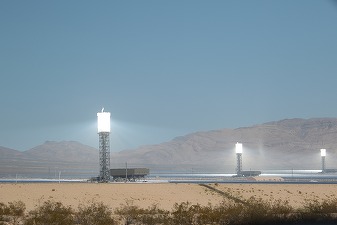 California a declarat stare de urgență energetică din cauza caniculei. Risc de întreruperi ale curentului. Statul american suferă inclusiv din cauza închiderii centralelor pe gaze