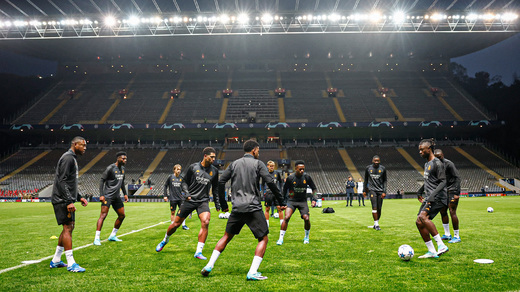 Real Madrid vrea să împrumute 370 milioane de euro de pe piața privată