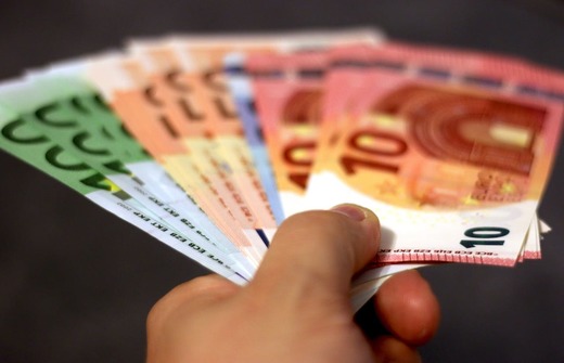 Franța și Italia, printre țările care vor intra în procedura de deficit excesiv