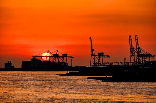Măsuri pregătite împotriva flotei-fantomă de petroliere ruse