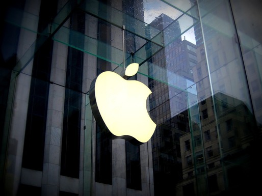 Apple colaborează cu startup-ul Anthropic pentru o platformă de programare asistată de AI