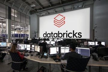 Databricks, cu doi fondatori români, semnează o nouă operațiune majoră