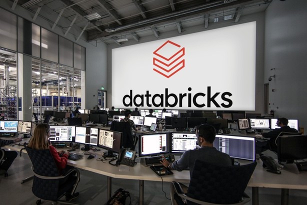 Databricks, cu doi fondatori români, semnează o nouă operațiune majoră
