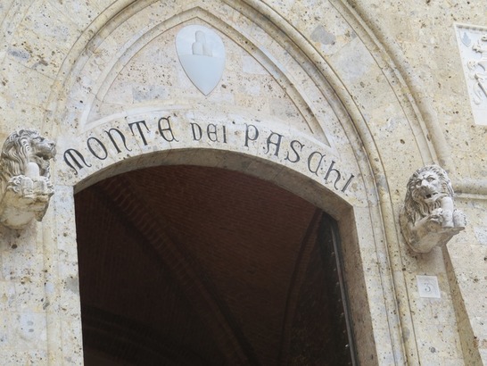 Răsturnare de situație: Cea mai veche bancă din lume vrea să cumpere două bănci rivale pentru a evita preluarea de către Intesa