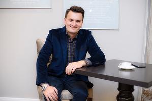 CONFESIUNI DE AFACERI Adrian Cionca, antreprenorul de 31 de ani care câștigă 4 mil. euro pe an: "Mi-am dorit atât de mult să fac bani, încât mersul la muncă e o mare bucurie"