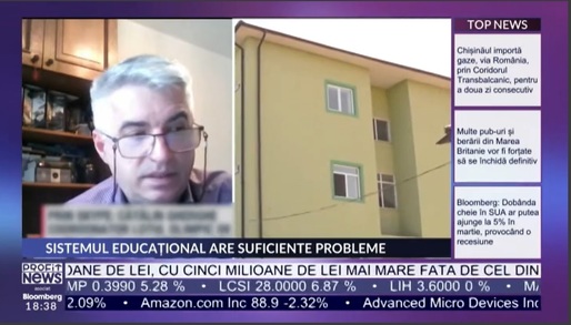 PROFIT NEWS TV Cătălin Gherghe, coordonatorul elevilor de aur ai României: Este o mare lipsă de profesori și devine tot mai acută. Nu de bani s-au plâns