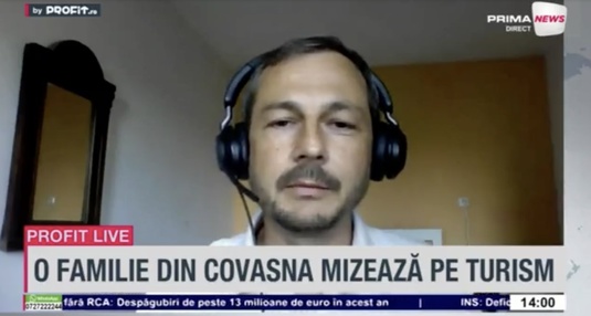 VIDEO Special e că nu e nimic special. Aczél Botond, fondator Wooden Barn: Am găsit o șură veche de 100 de ani din lemn. Peisajul e incredibil. Dacă găsesc o clădire interesantă, cred că o să mă dezvolt pe această direcție - Profit.ro Live TV
