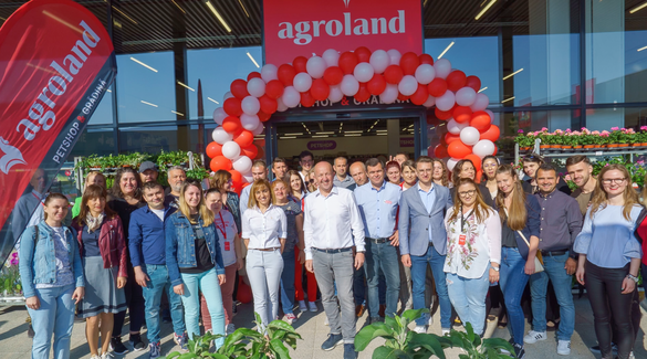 VIDEO PROFIT NEWS TV Poveștile Bursei – De la hobby farming, la agritech. În 25 ani de existență, Agroland a ajuns la 260 magazine și afaceri de 45 milioane euro. Planuri companiei merg însă mai departe de atât
