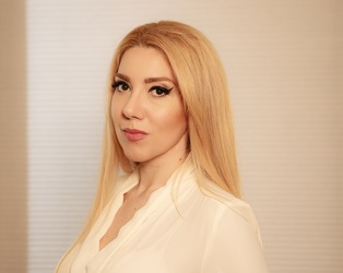 Mulți cumpărători iau credit doar pentru verificarea imobilului inainte de a-l achizitiona. Avocatul poate face analiza mai rapid și fără costuri bancare