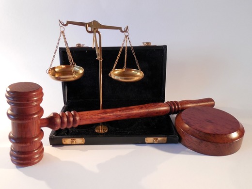 DECIZIE Ziua de amendă penală aplicată firmelor nu va mai fi calculată în funcție de ”cifra de afaceri”. Noii indicatori de calcul  