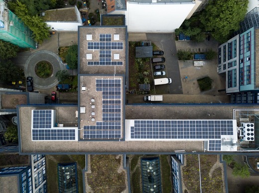 DOCUMENTE Subvenție nouă în energie: Jumătate de miliard de euro pentru regenerabile destinate autoconsumului