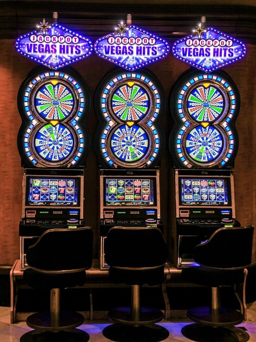 DOCUMENT Noile reguli în domeniul jocurilor de noroc. Cresc taxele