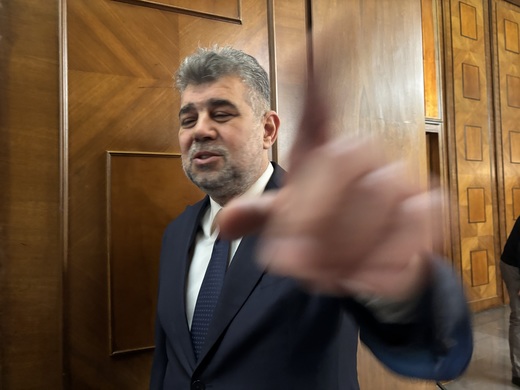 EXCLUSIV Forțat de Comisia Europeană, Guvernul a semnat, înaintea plecării lui Ciolacu la Bruxelles, legea de eliminare din CA-uri a demnitarilor sinecuriști