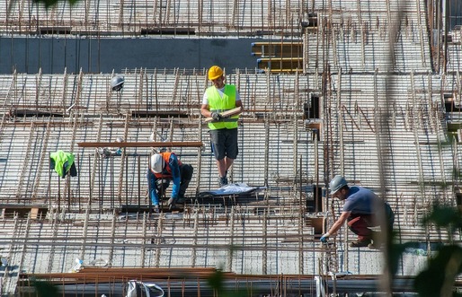 Amendă pentru respingerea nejustificată de către autorități a avizelor sau acordurilor necesare construcțiilor