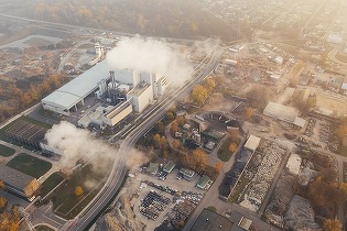 Importatorii români de mărfuri cu emisii CO2 mari din afara UE trebuie să se înregistreze la Finanțe pentru viitoarea taxă europeană ″de frontieră″ pe carbon