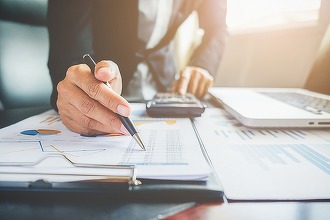 Antreprenorii trebuie să fie atenți la depunerea bilanțurilor până la 2 iunie, mai ales din pricina sancțiunilor și a recentelor modificări fiscale