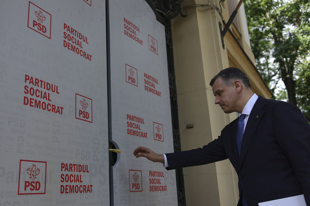 Tomac propune listarea de pachete minoritare la companii de stat, deși PSD și AUR au votat interzicere până la finalul lui 2027