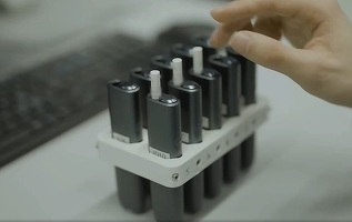 Eliminarea arderii reduce riscurile asociate fumatului. Philip Morris International a explicat tehnologia inovativă a alternativelor fără fum