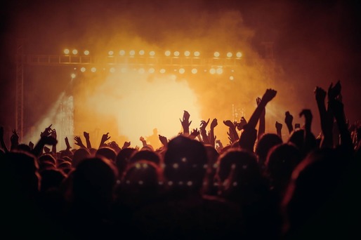 DOs & DON’Ts la festival: cum să trăiești vibe-ul, fără să-ți pară rău mai târziu
