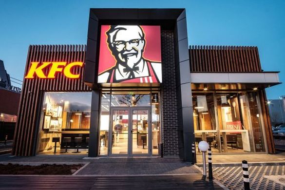 FOTO Vânzările în România ale KFC și Taco Bell au urcat puternic în ultimul deceniu. Taco Bell urcă fulminant, Pizza Hut dă semne de revenire. CEO Sphera Franchise Group: Vizăm expansiunea și achiziții