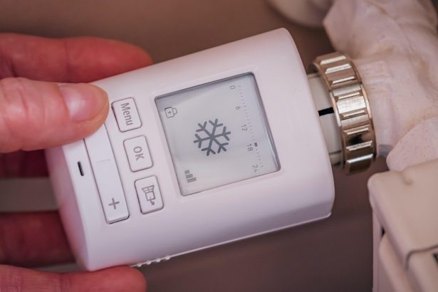 Casa-gradina.ro - Controlul consumului de energie electrică în sezonul rece: trucuri de știut