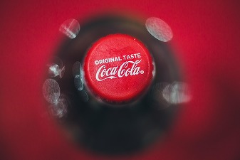 Caloria.ro - Schimbare istorică: Coca-Cola își modifică rețeta în Statele Unite