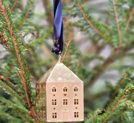 Casalux.ro - Tendințe Crăciun 2025: ce decorațiuni de sezon se poartă și cum FOTO