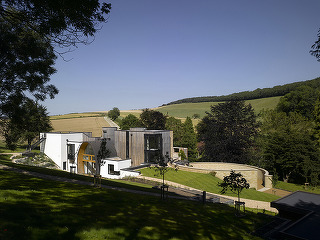 Casalux.ro - FOTO Arhitectură în jurul unui butoi