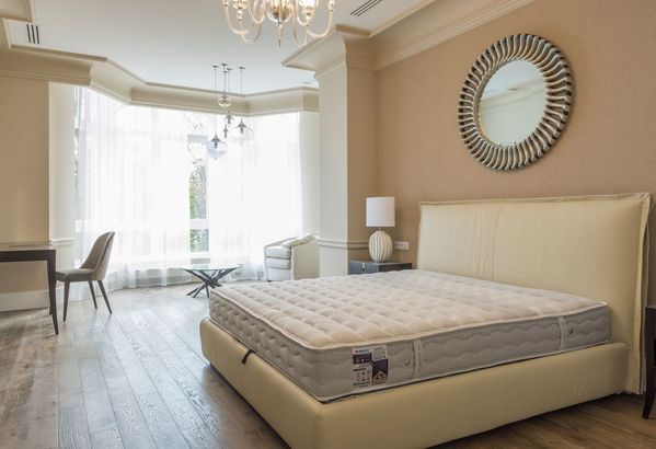 Casa-gradina.ro - Cum scoți petele din saltea. Soluții la îndemână