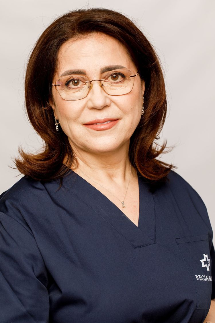 10.000 de cupluri își pot alege o clinică prin programul FIV. Un embriolog senior explică ce trebuie verificat înainte de a lua decizia