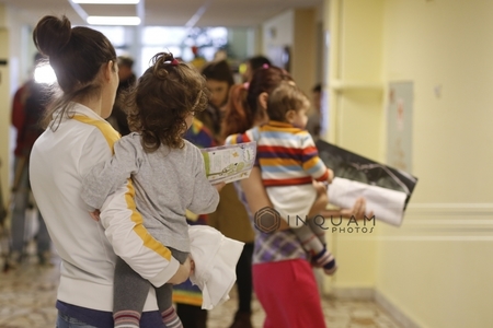 Spitalul "Marie Curie": Cinci copii fac în continuare dializă, dar niciun bebeluş nu mai este intubat