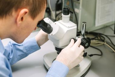 Investigatorii români vor avea acces la bazele de date americane de ADN, amprente şi imagini - proiect