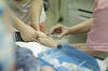 Rafila: Un focar de infecţie de origine alimentară sau o posibilă transmitere interumană, cauze ale îmbolnăvirii bebeluşilor - UPDATE 