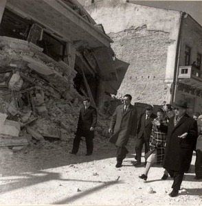 DOCUMENTAR: 39 de ani de la cutremur: Macabru a fost numărul mare de morţi înşiraţi de la poarta Spitalului Floreasca până la morgă 