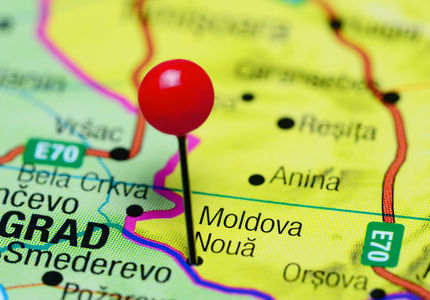Statul pregăteşte investiţii pentru a elimina poluarea de la Moldova Nouă, ca să evite sancţiunile UE