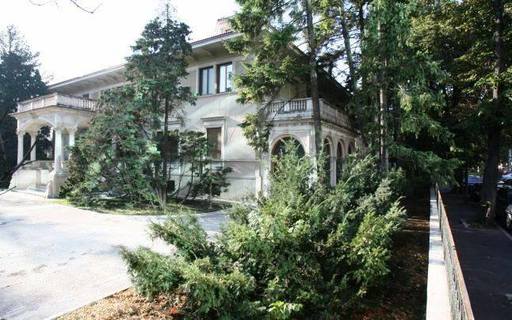 Palatul Primăverii, fosta reşedinţă a familiei Ceauşescu, se deschide sâmbătă, vizitarea fiind gratuită în prima zi - GALERIE FOTO