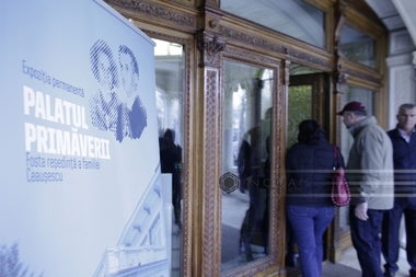 REPORTAJ: Vizită la Palatul Primăverii - lux şi opulenţă, indignare şi amintiri despre Ceauşescu şi comunism. GALERIE FOTO