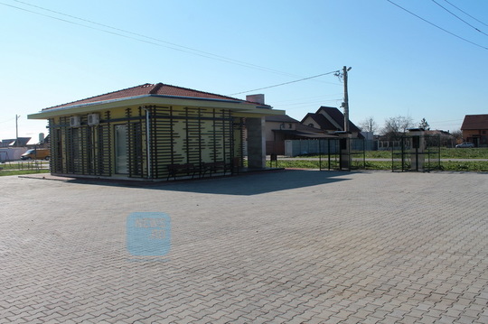 REPORTAJ - Arad: Milioane de euro investiţi în centre turistice care stau încuiate, în sate fără obiective de vizitat (FOTO: Marian Buga / News.ro)