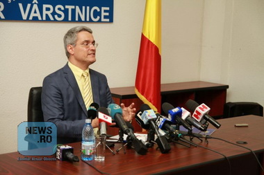 Ministrul Muncii: Dacă se va umbla la salariile mari, se va umbla în sens negativ, nu în sens pozitiv