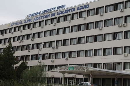 Anchetă pentru evaziune şi abuz în serviciu la Spitalul Judeţean Arad, care ar fi făcut plăţi ilegale către o clinică privată