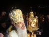 Constanţa: Mii de credincioşi au asistat la Slujba de Înviere de la Catedrala Arhiepiscopală. Lumina Sfântă, adusă de pe mare