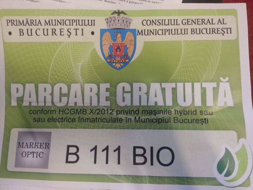 Parcare gratuită în parcările publice din Capitală pentru maşinile hibrid şi electrice înmatriculate în Bucureşti