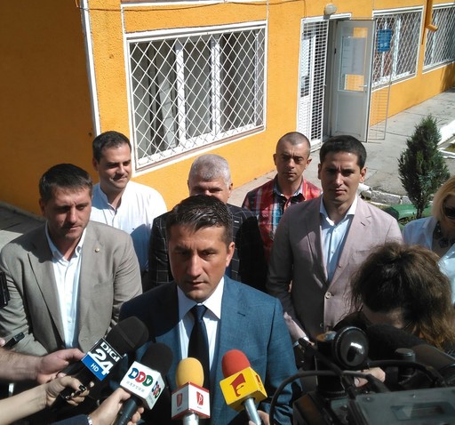 Constanţa: Candidatul PSD la Primărie - Am votat pentru un oraş frumos. Candidatul PNL - Am votat pentru un oraş puternic